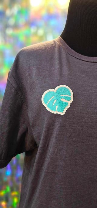 ๐บ Easily Distracted By Plants Tee