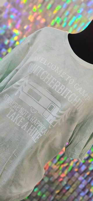 Quitcher Tee